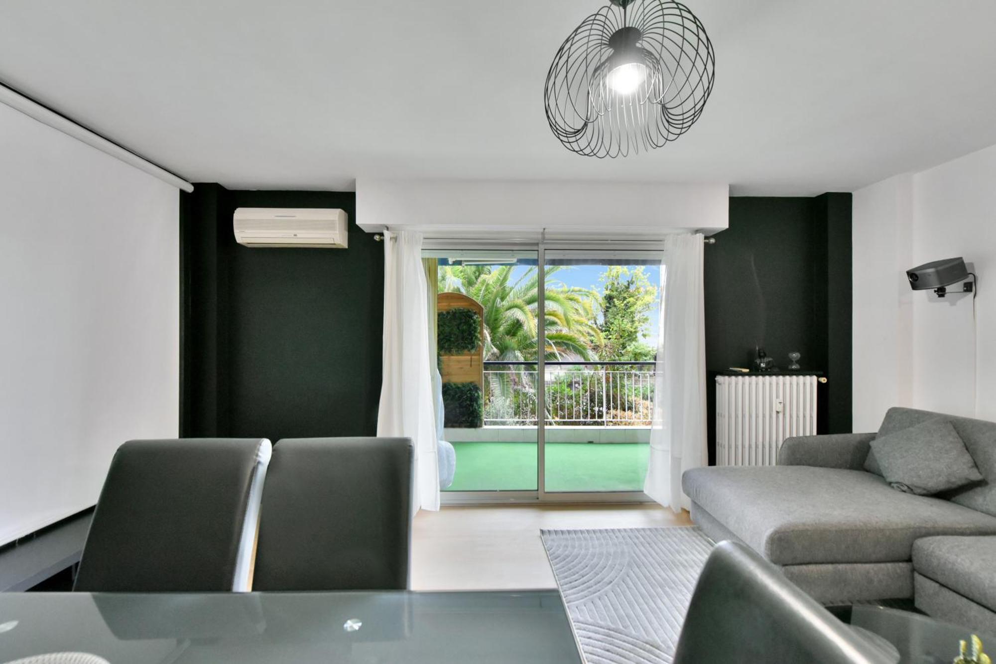 Le Sun Valley - Videoprojecteur Et Terrasse Zen Cannes Esterno foto