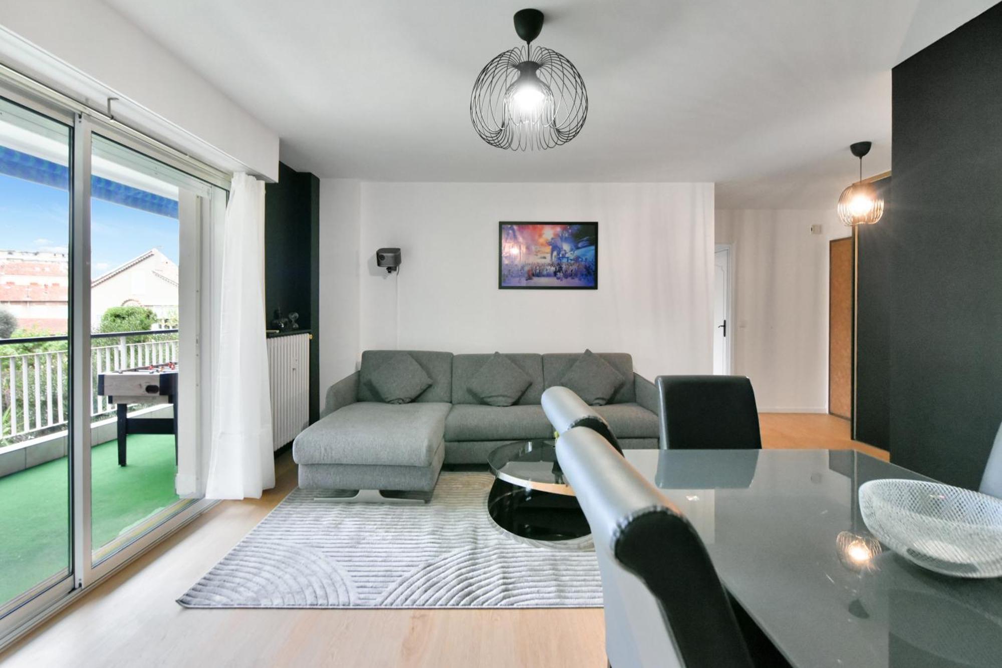 Le Sun Valley - Videoprojecteur Et Terrasse Zen Cannes Esterno foto